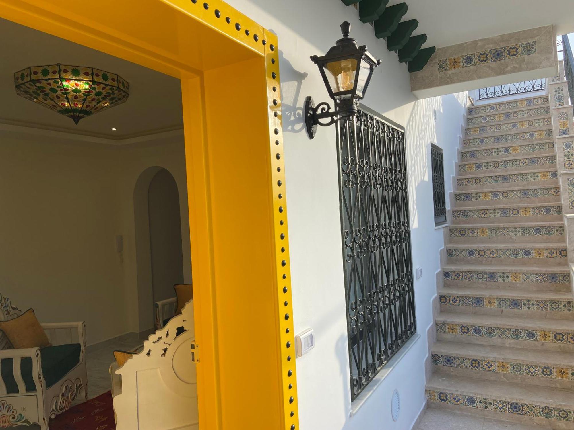 Marsa-Sidi Bousaid Cosy Authentic Apartment La Marsa Exteriör bild