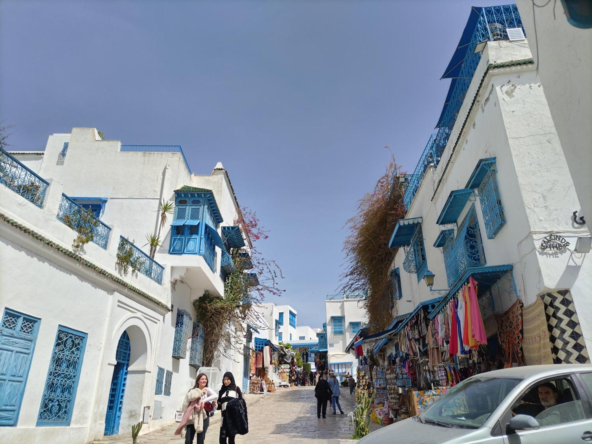 Marsa-Sidi Bousaid Cosy Authentic Apartment La Marsa Exteriör bild