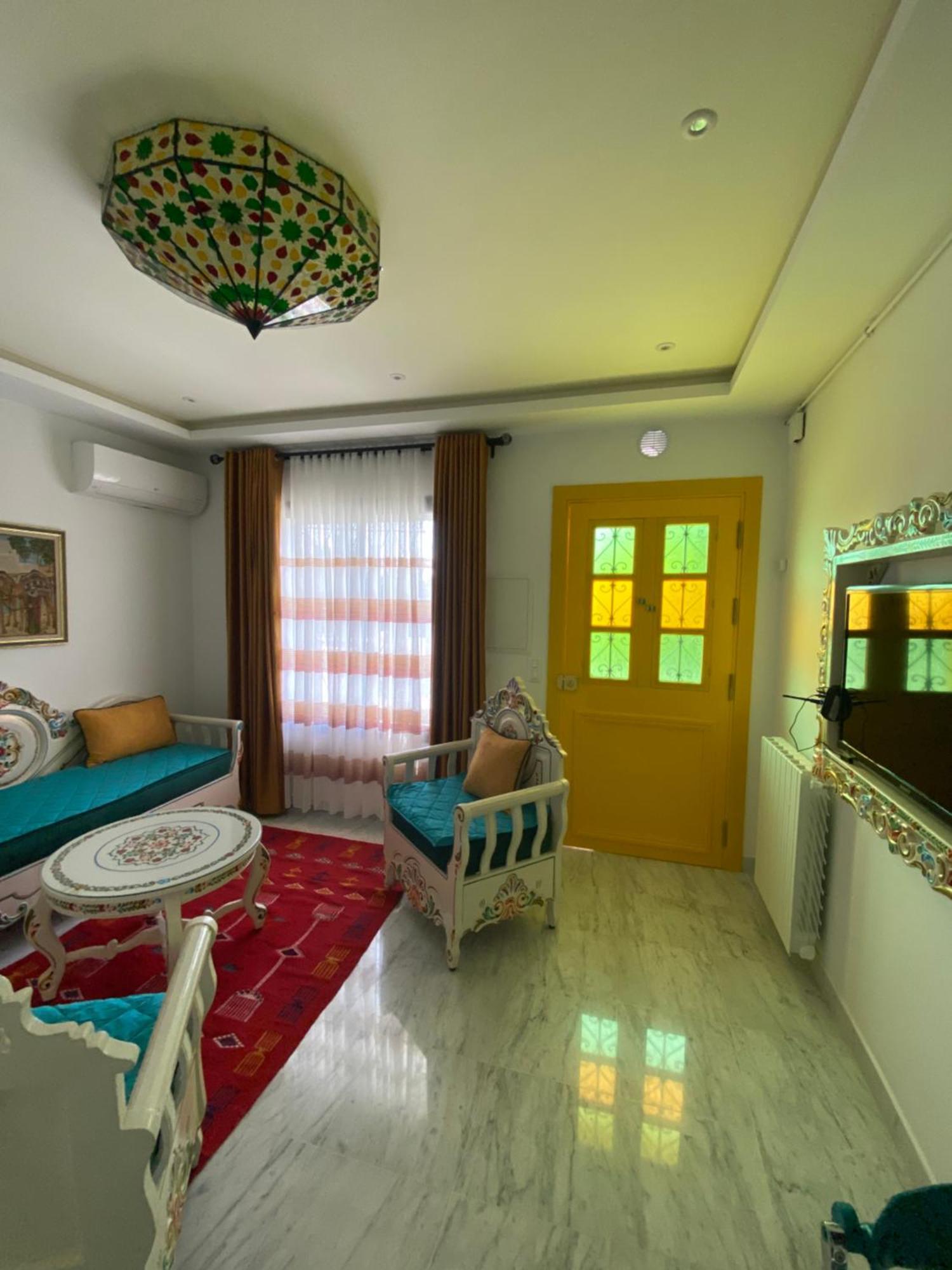 Marsa-Sidi Bousaid Cosy Authentic Apartment La Marsa Exteriör bild